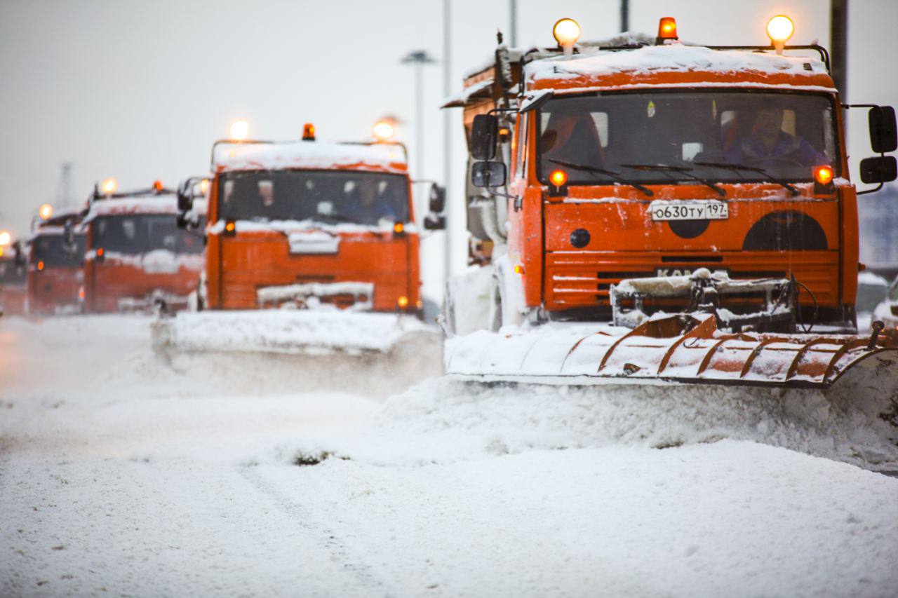 ❄️В материале mos.ru рассказали, какая техника очищает столицу от снегаВо время снегопадов на московские дороги выезжает 10 т...