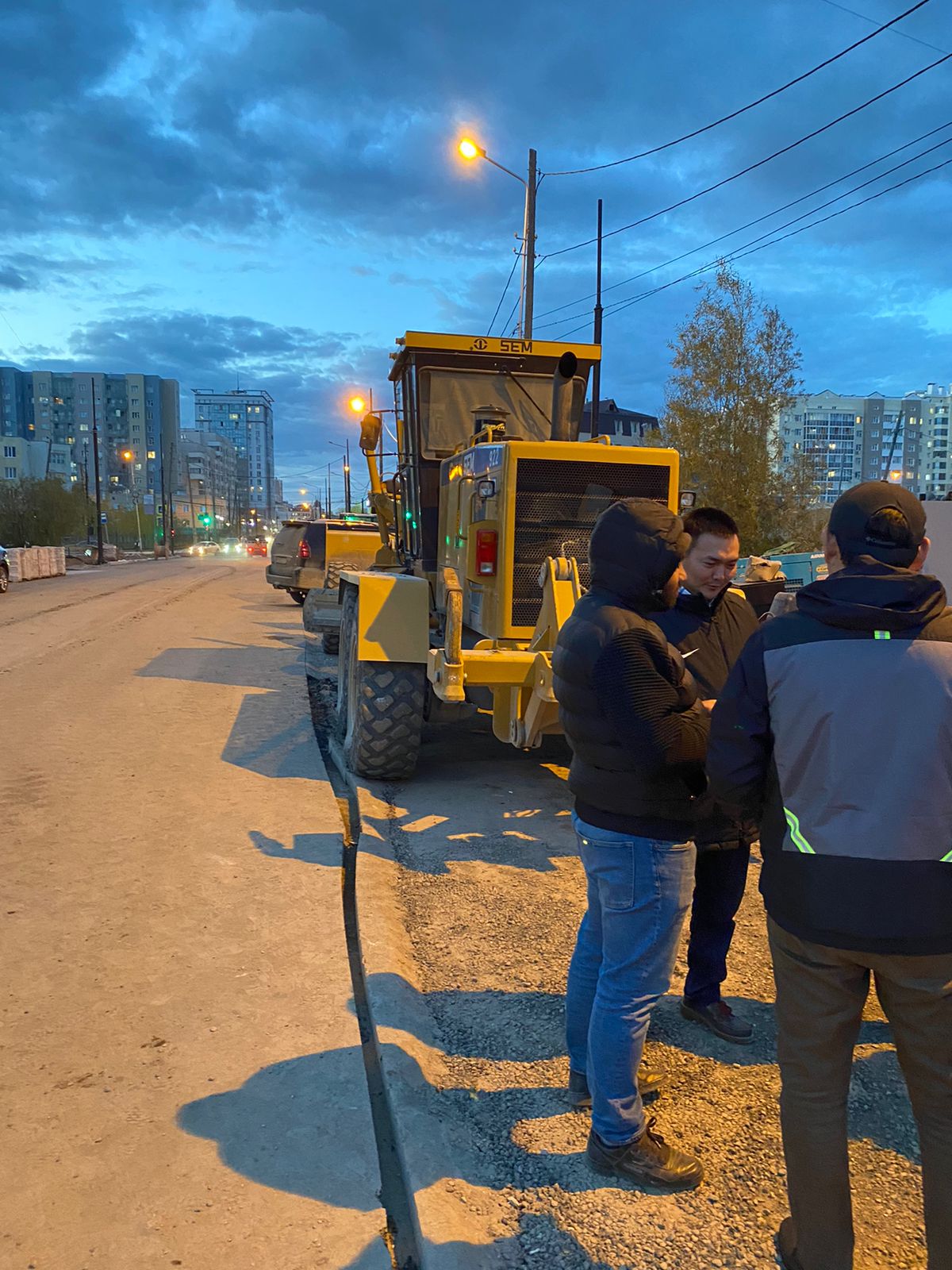 Техническая готовность моста через р. Нюя в Ленском районе составляет 83% Объект возводится по заказу Управления автодорог Як...