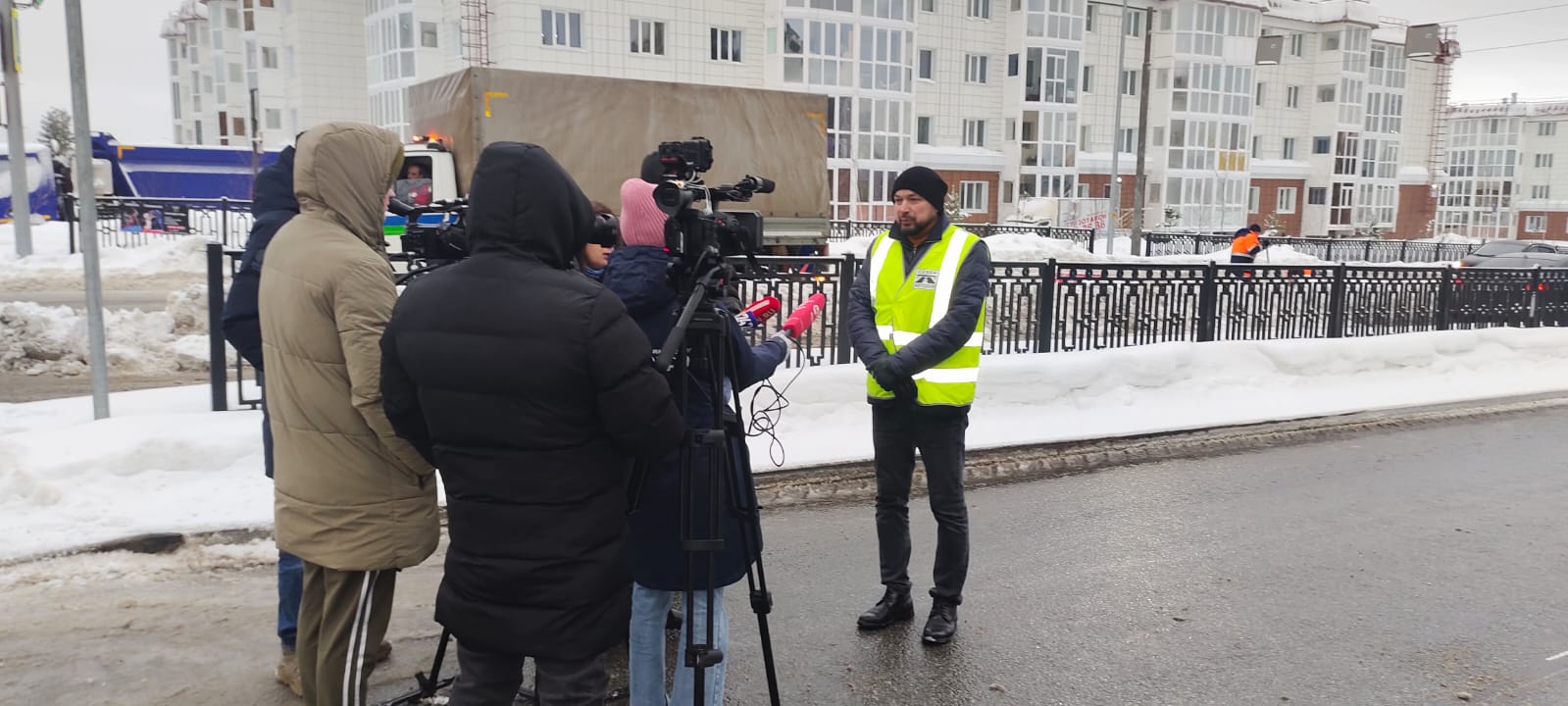 Внимание, жители Сургута!Сегодня была открыта для движения магистральная улица А.Усольцева! Движение автотранспорта открыто в...