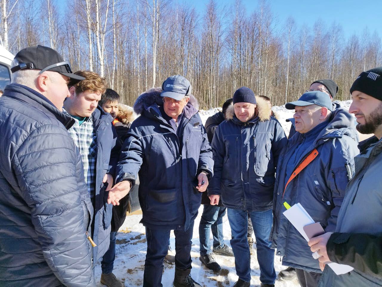 Возводя искусственные сооружения на сети дорог Автодора, чаще всегоприменяют метод продольной надвижки. Его суть в том, что п...