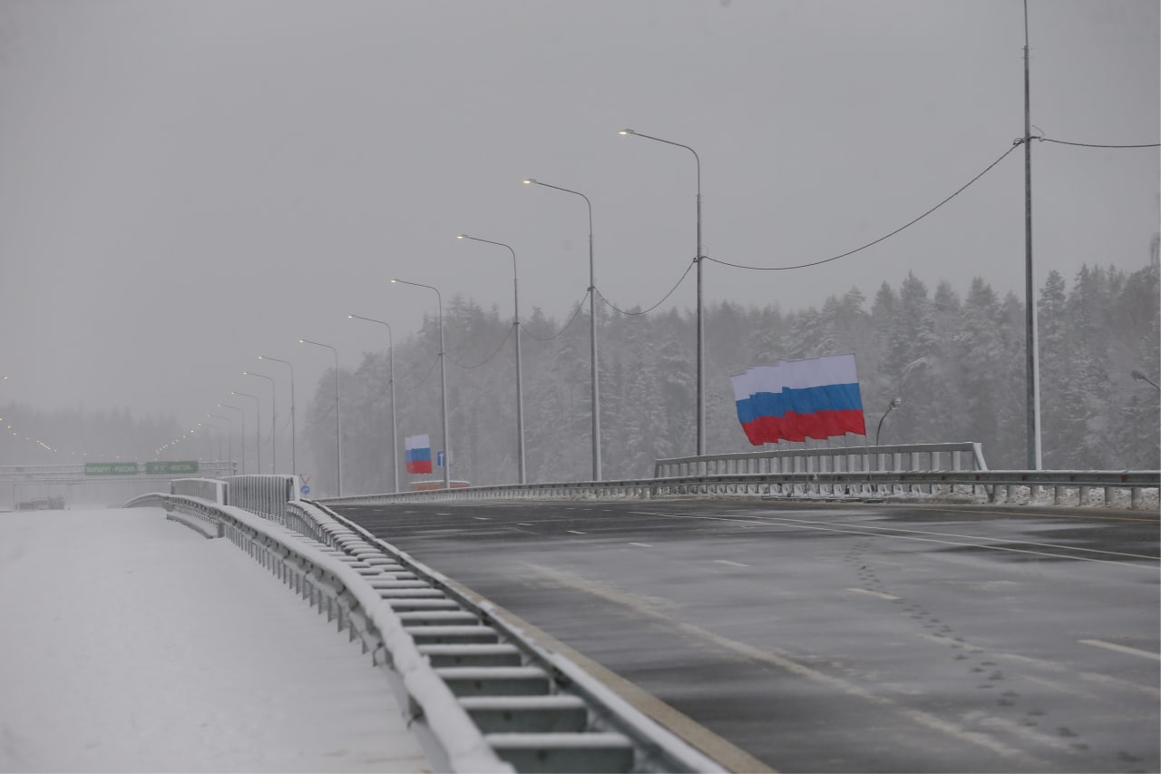 Трасса М-12 получила названиеСегодня Президент России Владимир Путин на церемонии по открытию транспортных объектов дал старт...