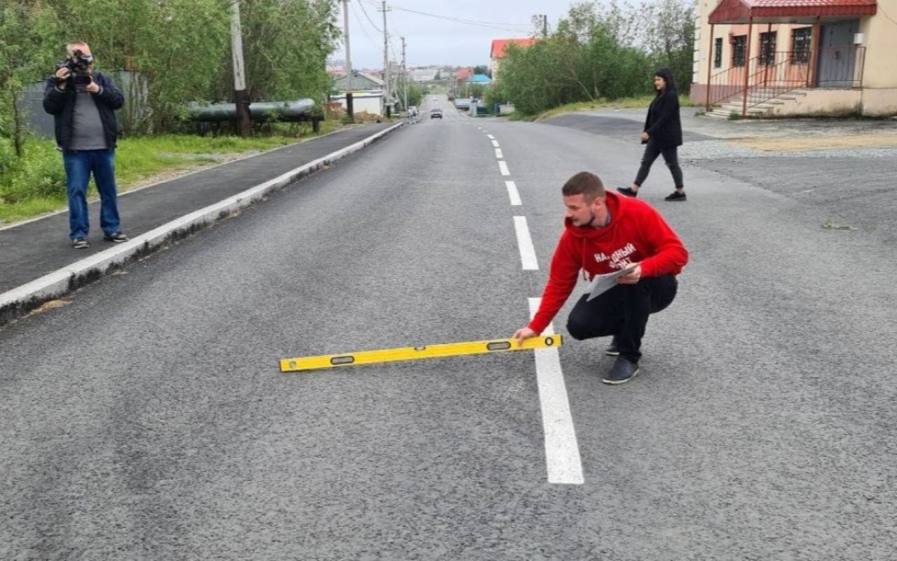 На Ямале подвели итоги работы общественников по дорожному нацпроектуВ текущем дорожном сезоне проведено 7 рейдовых мероприяти...