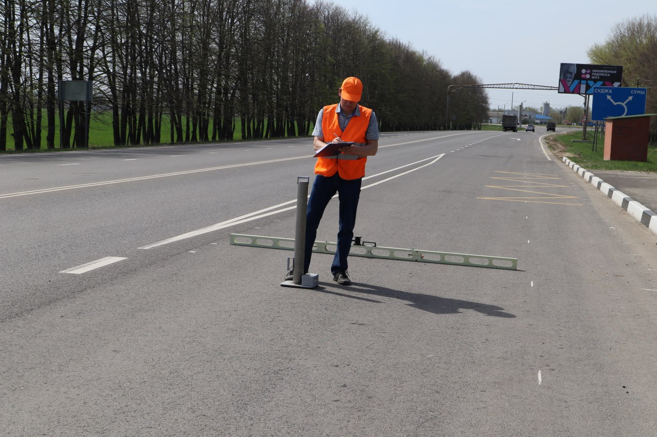 В Курской области завершилась проверка гарантийных участков дорогПосле зимы традиционно проводится мониторинг технического со...