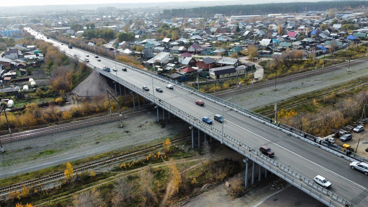 В Шадринске запустили движение по путепроводу через ТранссибПутепровод по улице Щеткина в городе Шадринске, капитальный ремон...