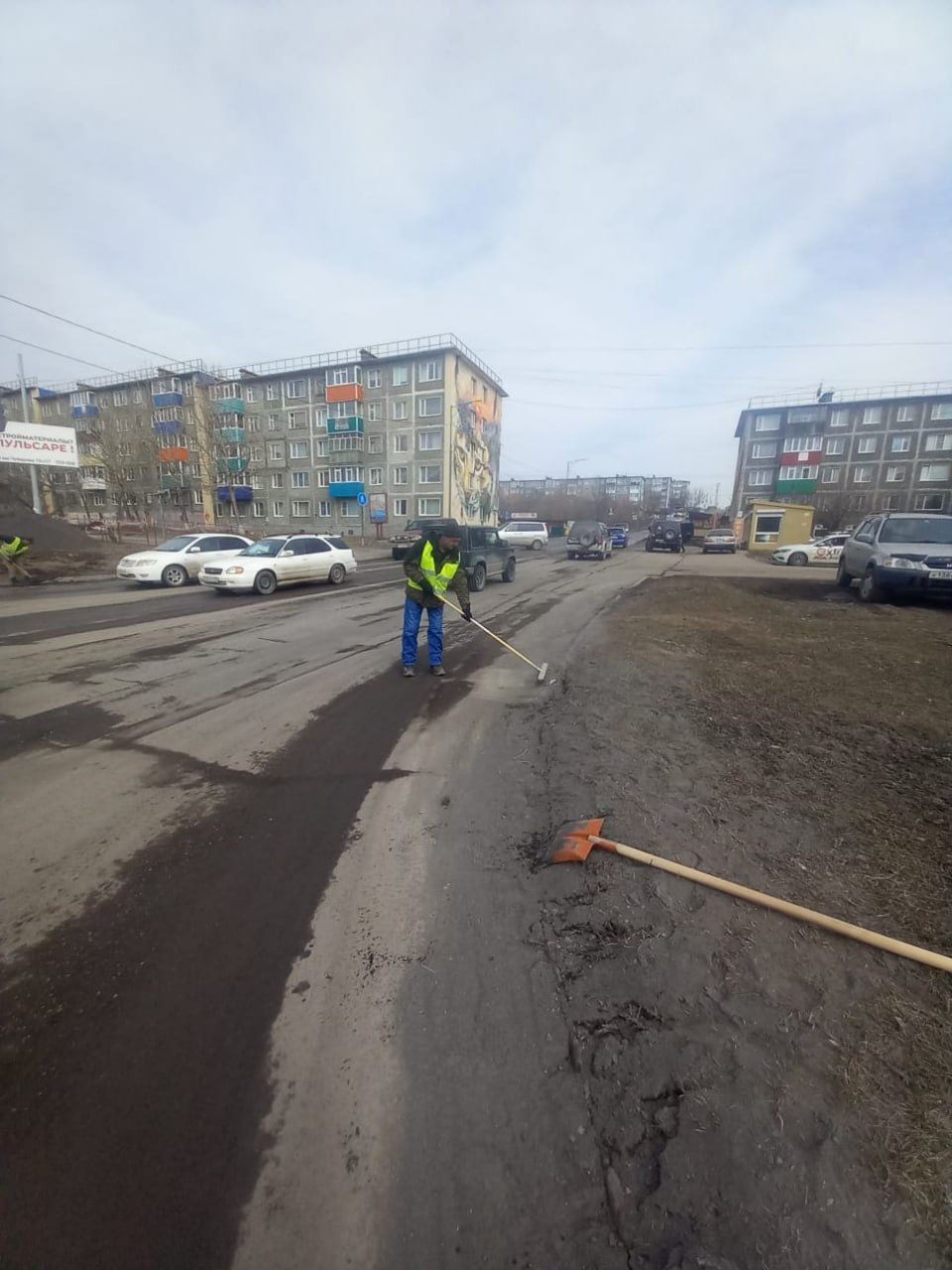 Город день за днем22 апреля 2024 годаДорожные службы продолжают весеннюю уборку городских улиц, внутриквартальных проездов.Ра...