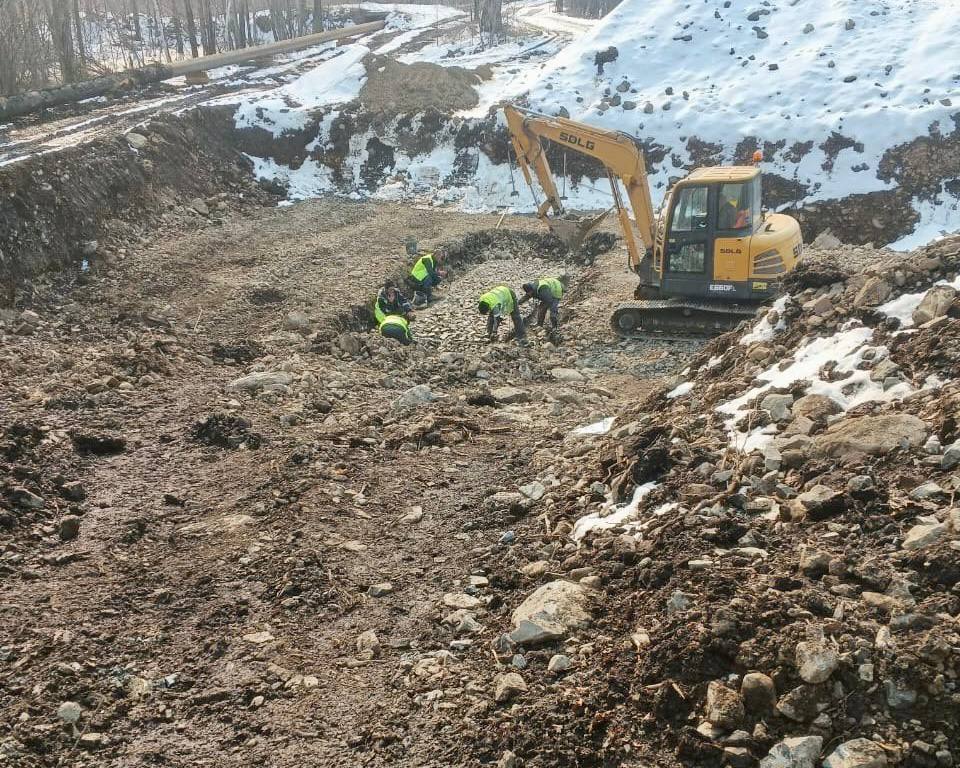 Рассказываем о ходе реконструкции автодороги «Комсомольск-на-Амуре – Чегдомын» На участке со 191 по 200 км ведутся работы по...