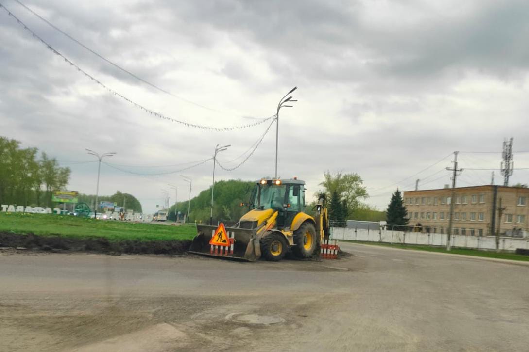 В Салавате начали ремонт улицы Нуриманова в рамках БКД. На участке от улицы Первомайской до остановки «Док» протяженностью 1,...