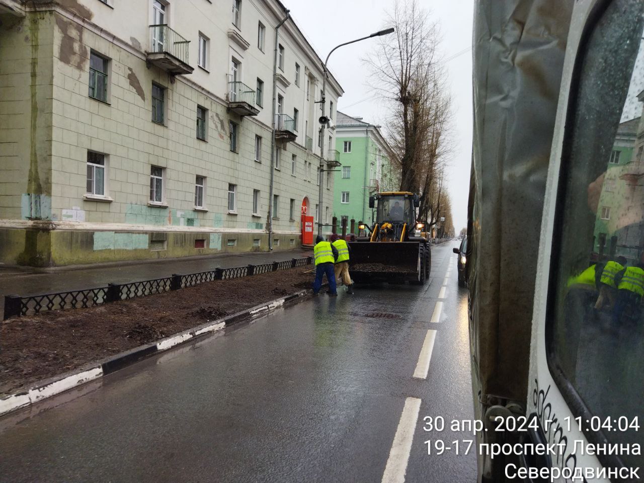 Продолжаем безостановочно и круглосуточно выполнять работы по содержанию улично-дорожной сети г. Архангельска и г. Северодвин...