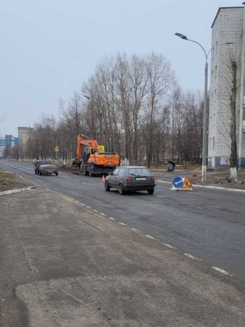 Ремонтные работы стартовали сегодня в Северодвинске на улице Октябрьской в рамках нацпроекта «Безопасные качественные дороги»...