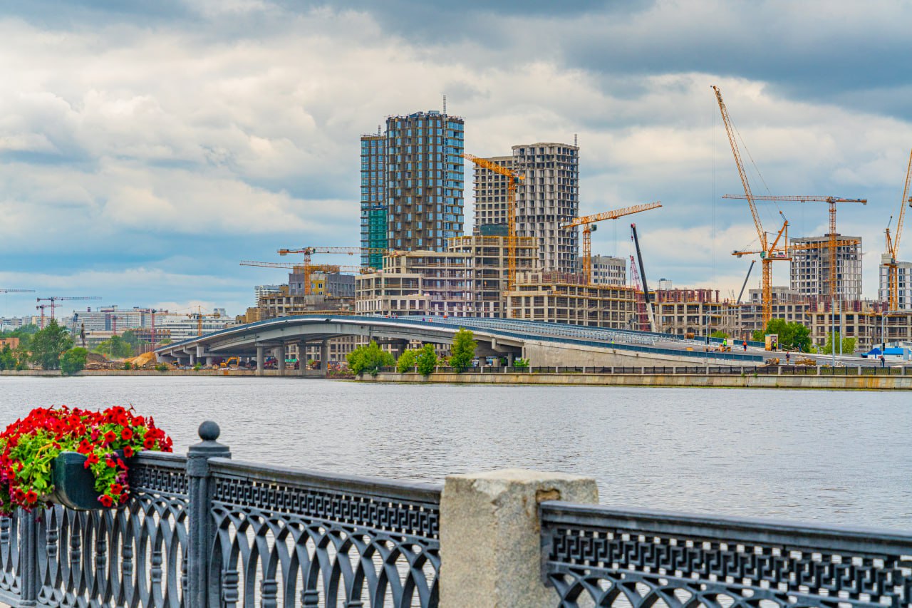 Фото дня: ход строительства моста через затон НовинкиФото: АО «Мосинжпроект»