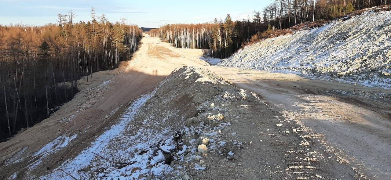 Дороги комсомольска на амуре. Дорога Комсомольск Чегдомын. Состояние дороги Комсомольск на Амуре Горин. Трасса Комсомольск на Амуре Горин. Чегмодын дорога.