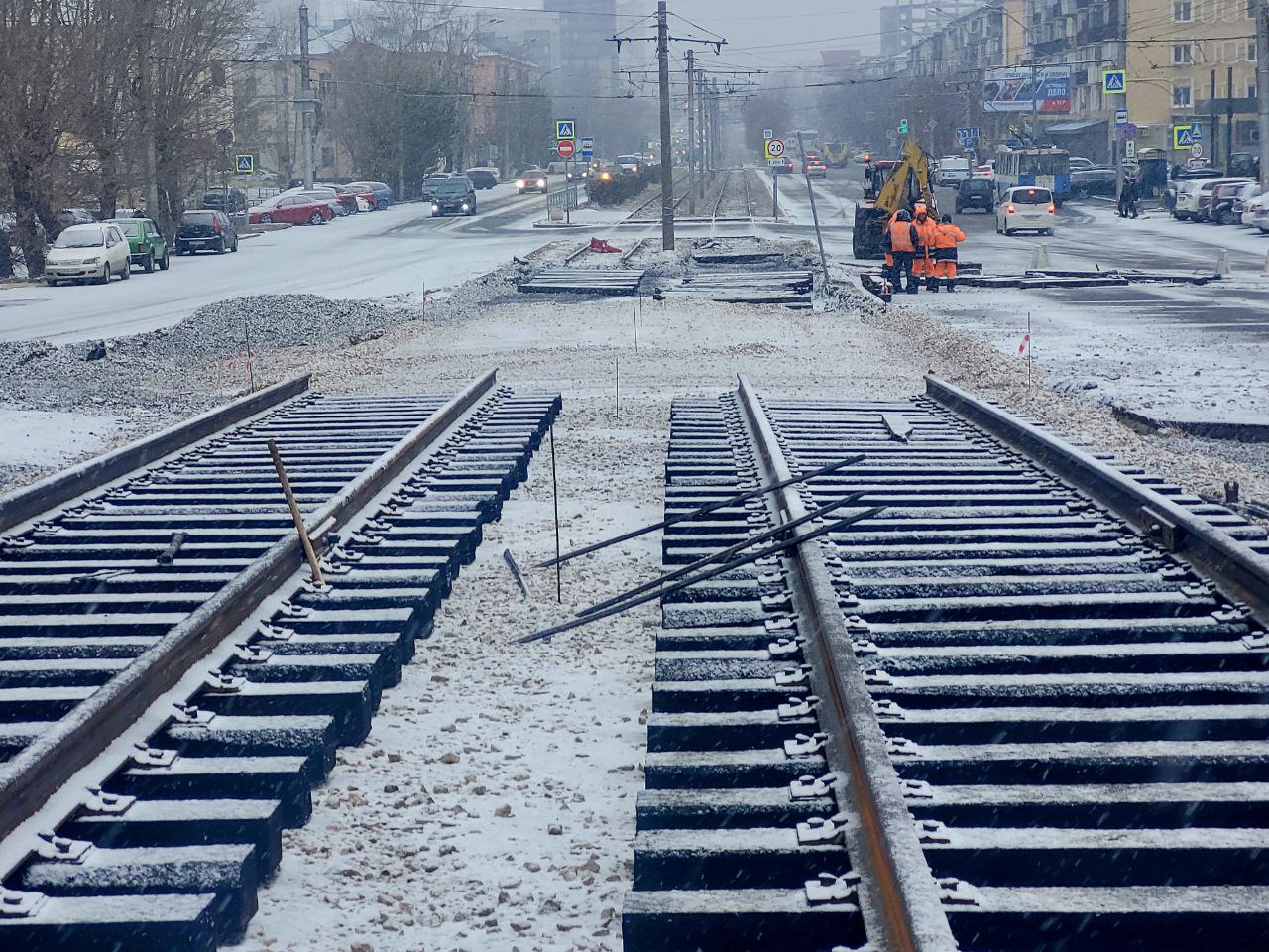 Завершено бетонирование большого путепровода на проспекте ЛенинаСпециалисты МУП «Горэлектротранс» г. Барнаула приступили к ус...