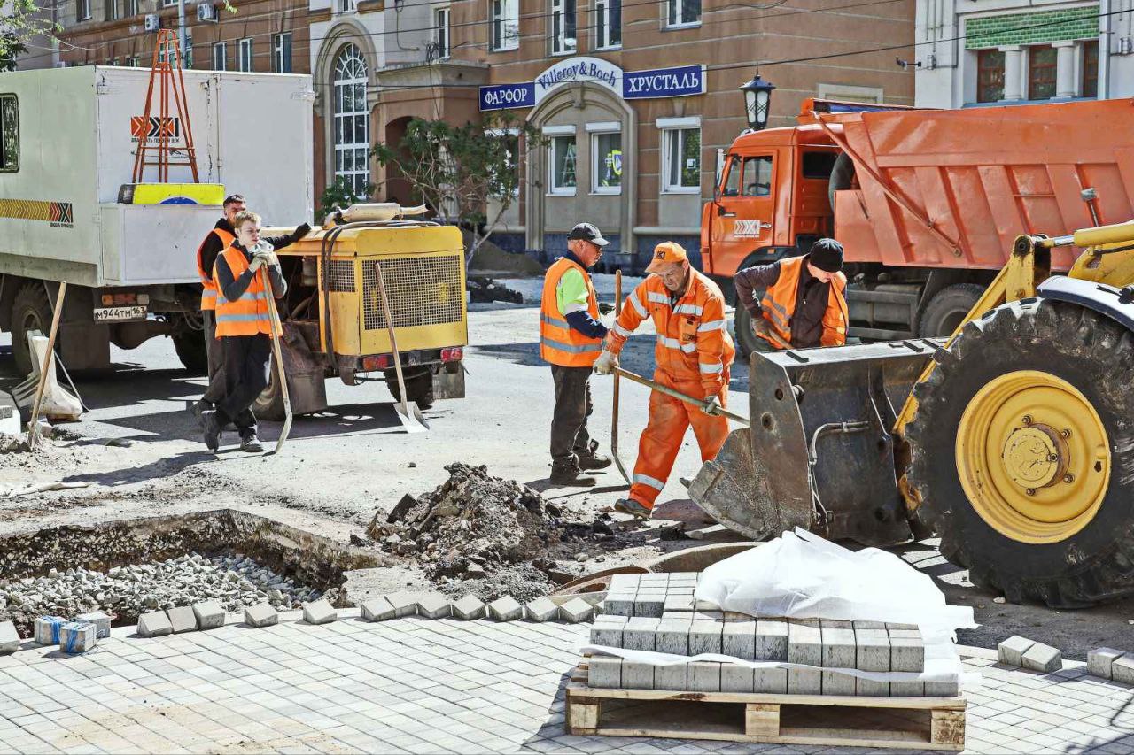 Нацпроект «Безопасные качественные дороги»: в Самаре на улице Садовой выполнили уже 2/3 запланированных ремонтных работВ Сама...