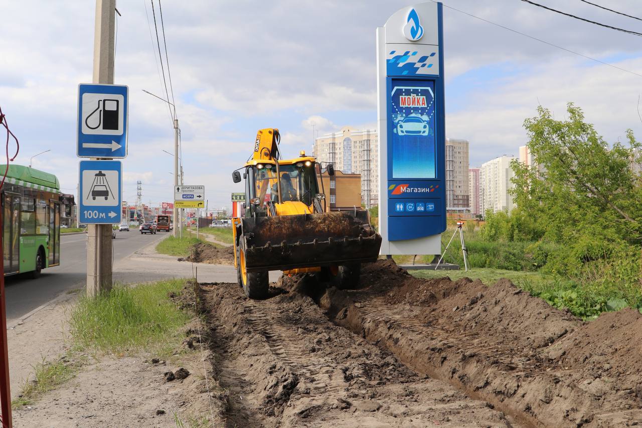 В Курске ведется ремонт автомобильной дороги, ведущей к туристическим местамВ Курске на улице Карла Маркса, на участке от про...