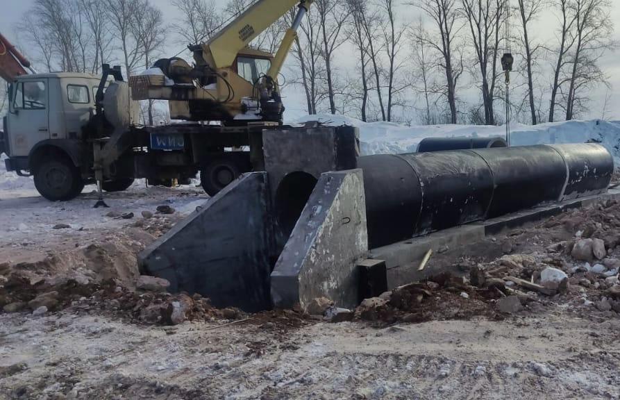 В Аургазинском районе продолжается строительство Западного обхода с.Толбазы. В сезон 2023 года здесь завершили переустройство...