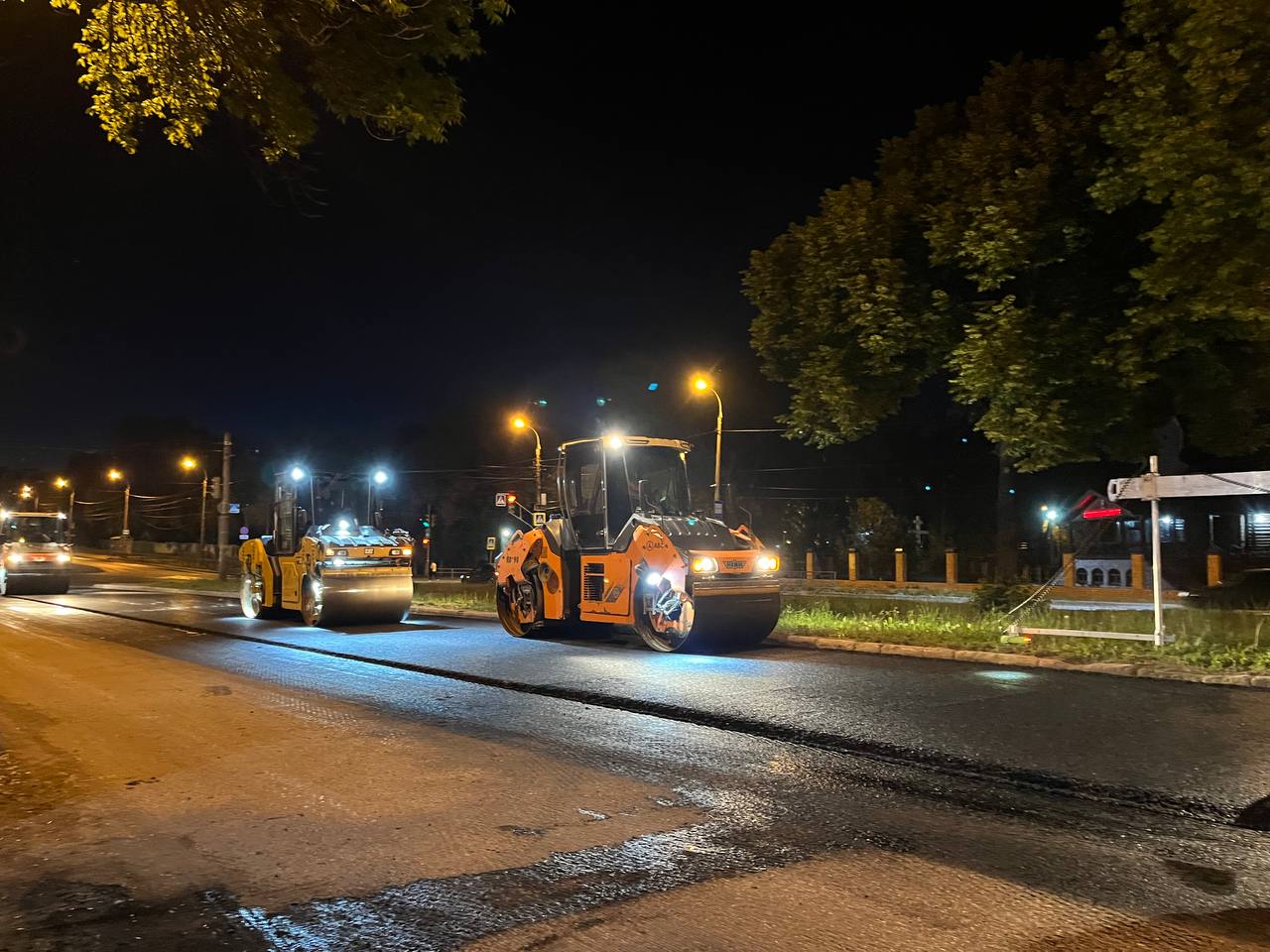 Более 5 километров дороги приводят в нормативное состояние: обновляют улицу Ново-Вокзальную – самый протяженный самарский объ...