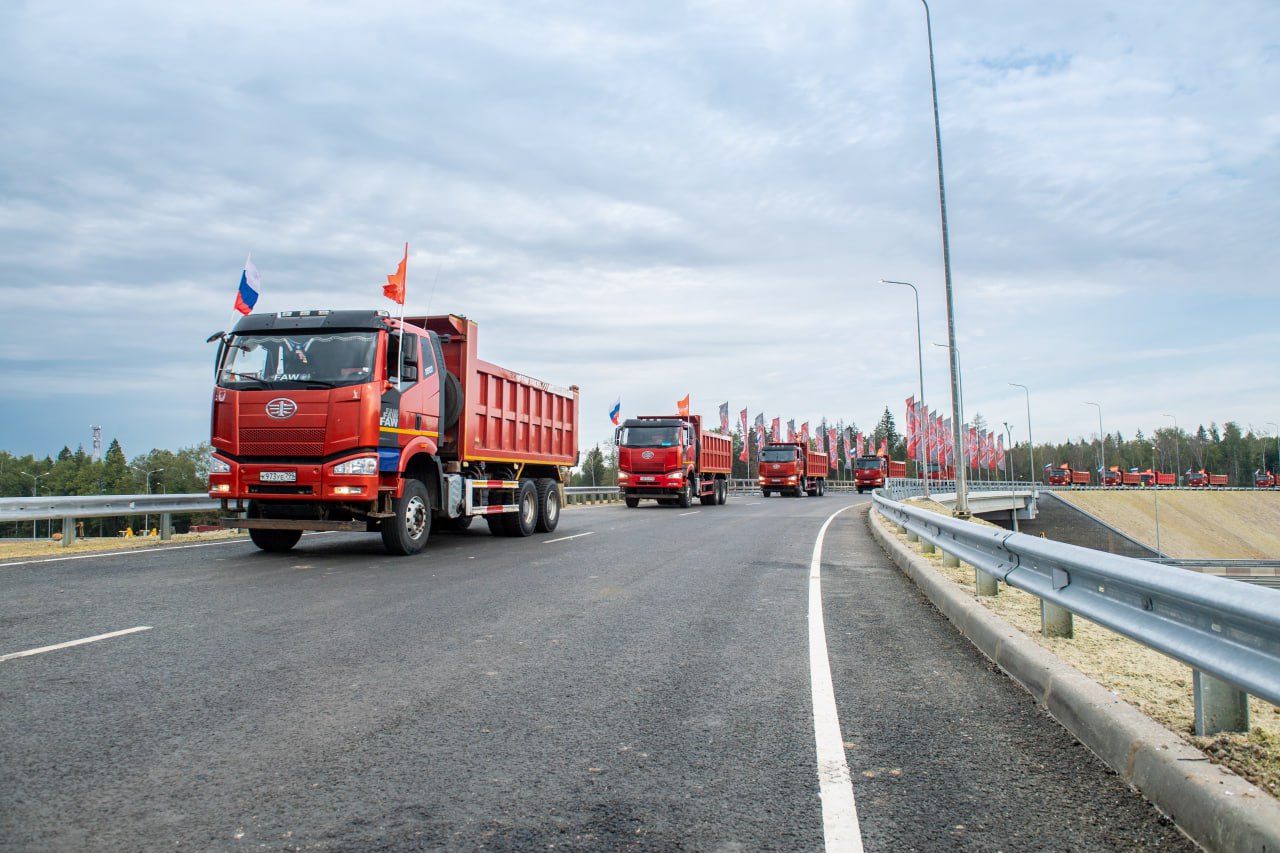 Открыто движение по развязке к парку «Патриот» на М-1 «Беларусь»Накануне Дня строителя и к открытию форума «Армия-2023» на 59...