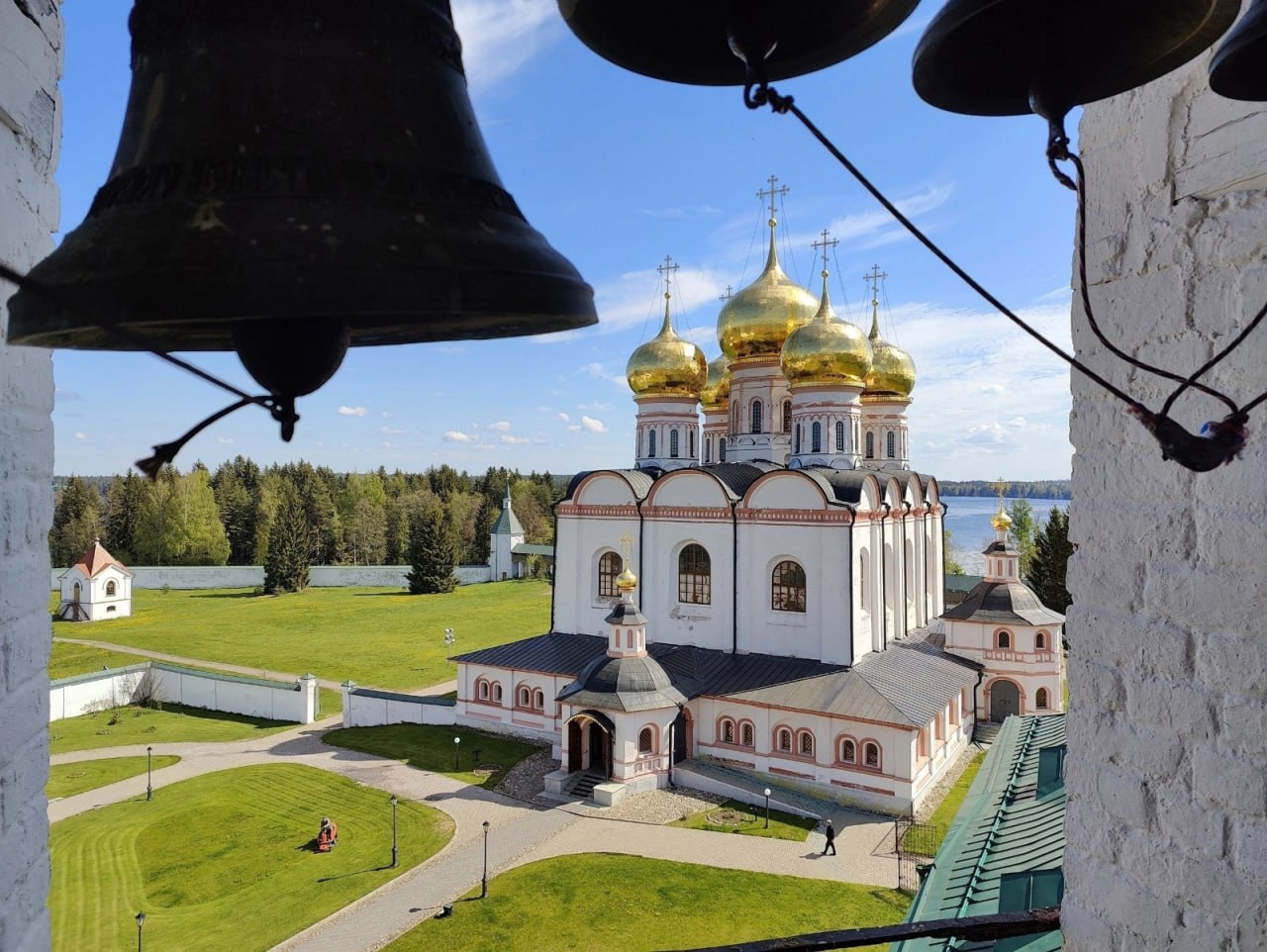 В Валдайском районе отремонтируют еще 30 км региональных дорогОпределена подрядная организация на выполнение ремонта трех рег...