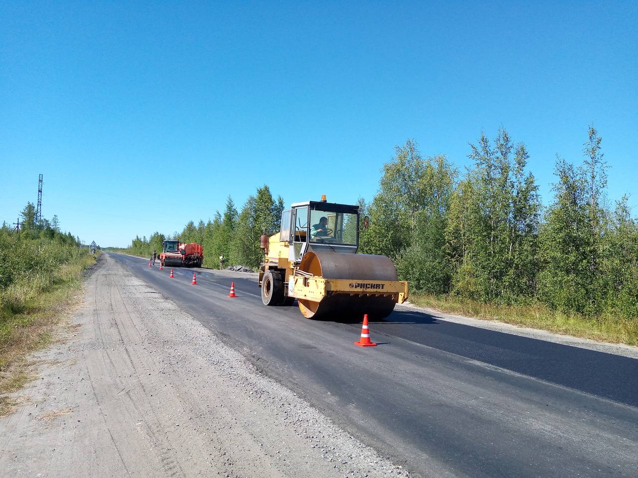 Дорогу до Вынгапуровского приведут в порядокНа дороге Ноябрьск-Вынгапуровский в норму приведут 7,350 км. Дорожники отремонтир...