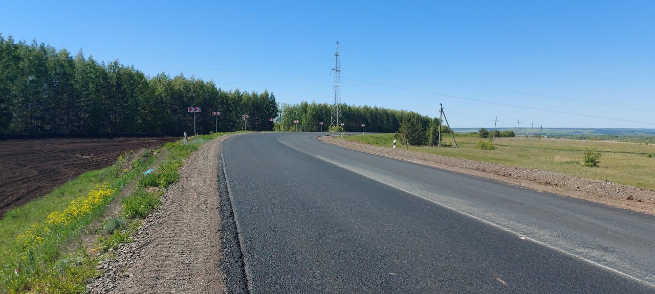 В Туймазинском районе Башкортостана начали ремонт дороги Белебей − Николаевка − Туймазы – Бакалы в рамках национального проек...