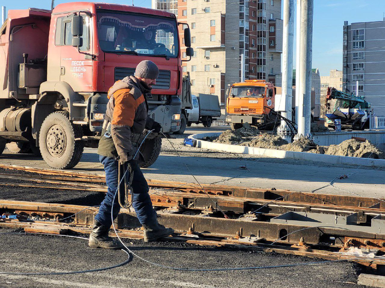 Открытие движения по путепроводу на проспекте Ленина состоится до конца ноябряНа путепроводе по проспекту Ленина завершаются...