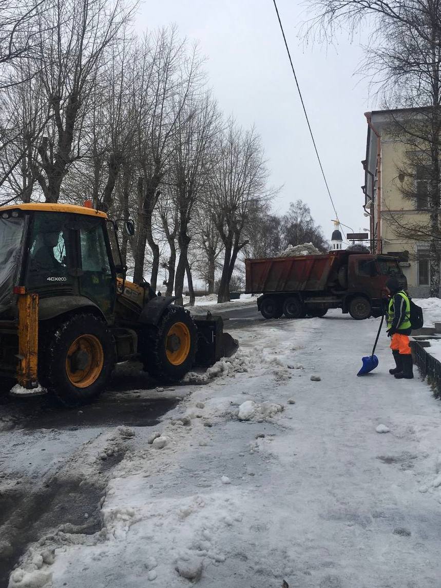 Единые правила применения ПГМ на загородных трассах подготовлены по заказу РосавтодораВ документе запишут, в частности, когда...