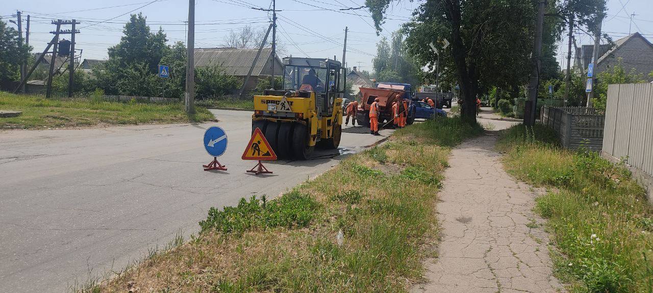 Текущий ремонт дорожного покрытия:по улице Горностаевской в Будённовском районепо улице Олимпиева в Куйбышевском районепо ули...