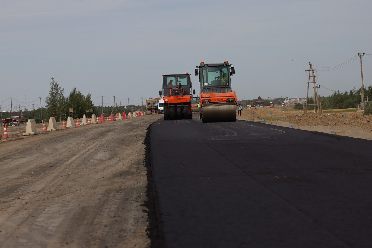 Нацпроект «БКД»: В Якутии уложили 65 км асфальта на региональной автодороге «Умнас»С начала реализации национального проекта...