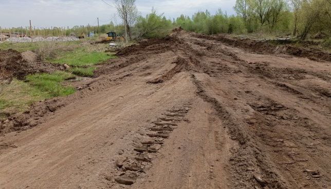 На на 2 и 3 очередях строительства дублера проспекта Гагарина в Нижегородской области полным ходом идут подготовительные рабо...