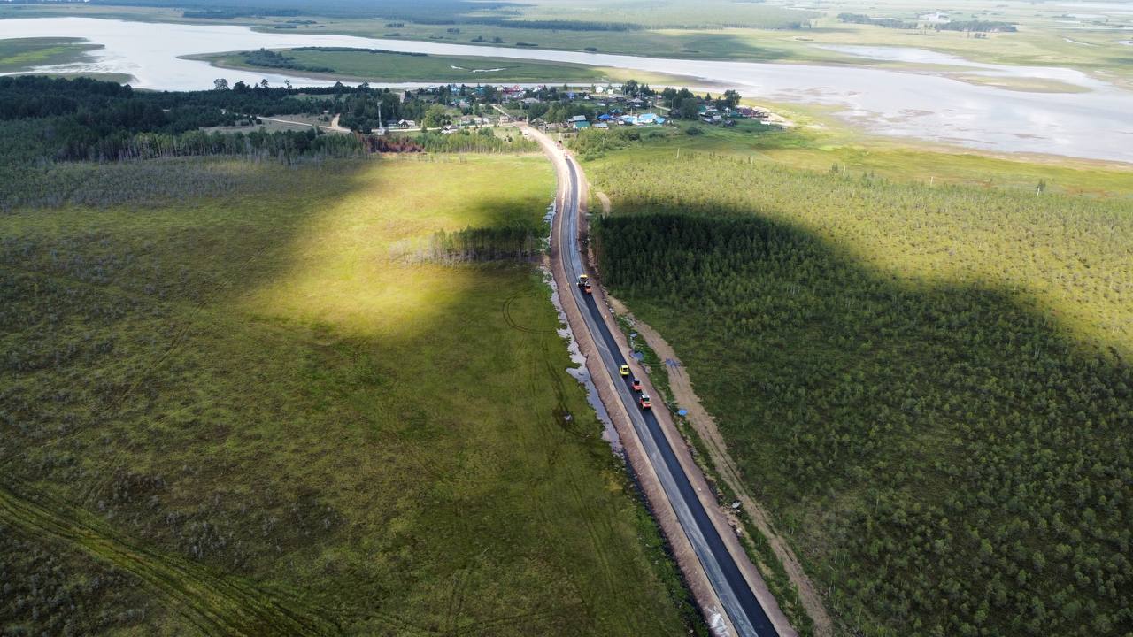 В Кондинском районе Югры завершается второй этап капремонта дороги г. Урай – с. Шаим на участке с 7 по 14 км. Работы ведутся...