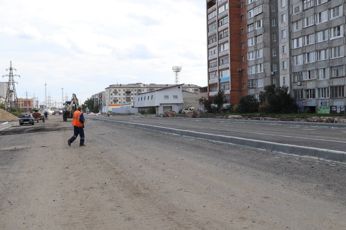 В Кургане на финишной прямой строительство участка по ул. Бурова-ПетроваНовая дорога, соединяющая ул. Куйбышева и ул. Карла М...