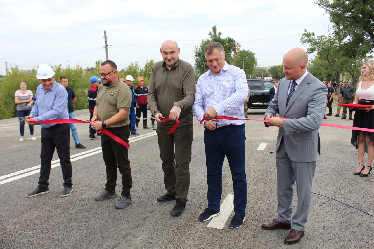 Завершен капитальный ремонт моста в МариуполеВ торжественной церемонии открытия искусственного сооружения (ИССО) приняли учас...