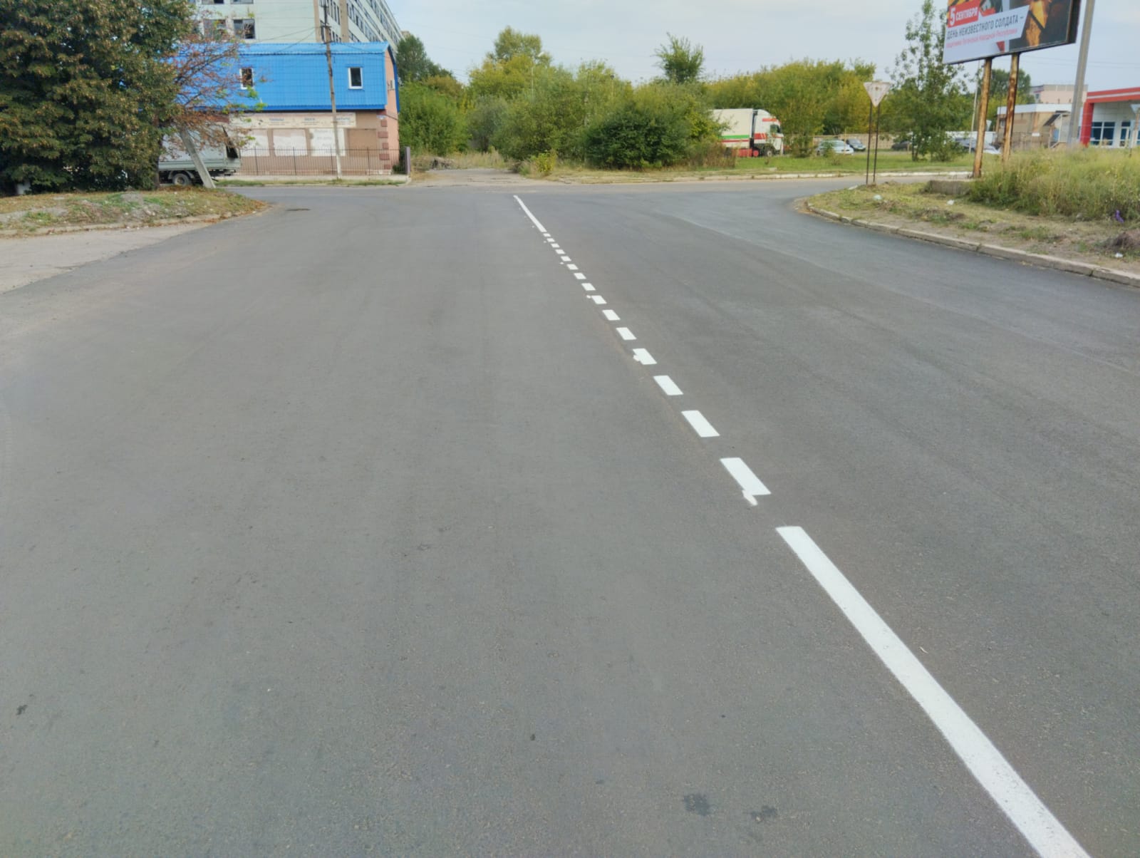 Дорожники Башкортостана отремонтировали более 17 км дорог в Луганской Народной Республике. Сотрудники АО «Башкиравтодор» заве...