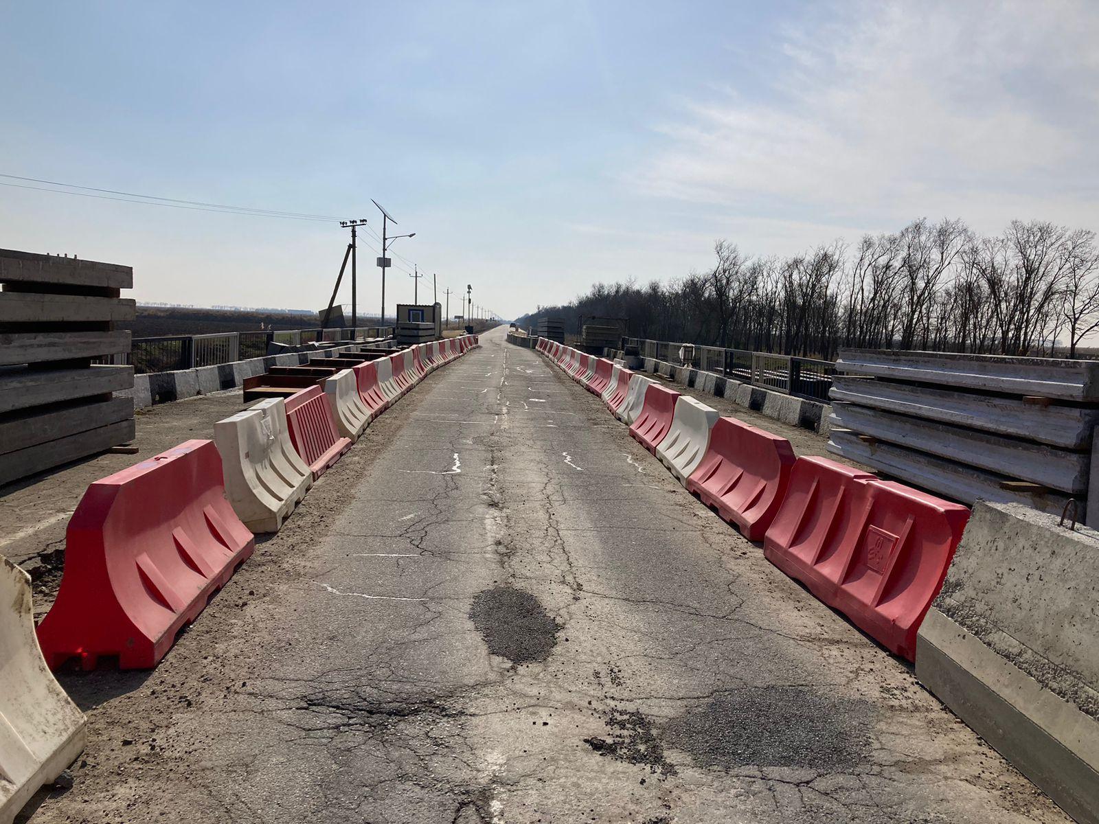 Дорожники восстановят 38, 89 м мостового сооруженияВ этом году в Славянском районе выполняются работы по восстановлению моста...