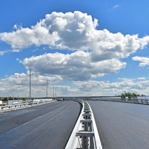 Основной объем ввода дорог планируется к концу года В городе появилось шесть новых дорожных объектов общей протяженностью бо...