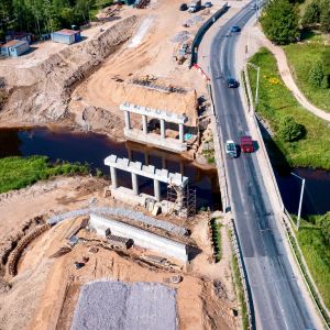 В Мойку уткнулись античные колонны. Под Кировском теперь Парфенон Импортозамещение в полный рост. Зачем ехать в Грецию (и п...