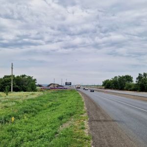 Время в пути от Луганска до Счастья сократится  Дорожники Государственной компании «Автодор» укладывают финальный слой асфаль...