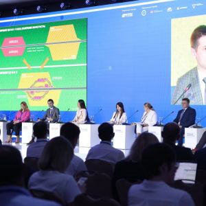 На Форуме дорожных инициатив, завершившемся в Сочи, прошла сессия «Путешествие без границ. Дорога перемен».

Немного цифр и с...