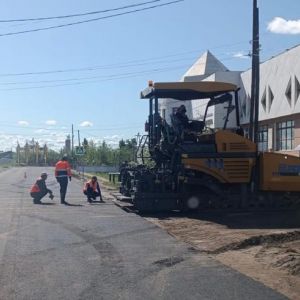 В Таттинском улусе отремонтированы улицы за счет средств Дорожного фонда республики  В 2025 году в селе Ытык-Кюель Таттинског...