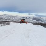 Зимнее содержание автодорог Бодайбинского района в самом разгаре  Высота снежного покрова на севере Иркутской области достига...