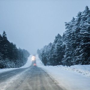На Р-240 движение для всех видов транспорта открыто  С 9 часов 29 декабря 2023 года сняты ранее введенные ограничения на данн...