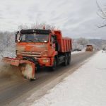 В связи с ухудшениями погодных условий дорожные службы начали свою работу  На данный момент в разных районах Севастополя дежу...