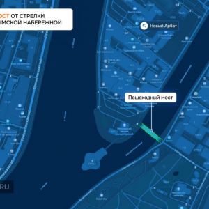 Показываем, как строят пешеходный мост через Водоотводный канал Москвы-реки. Сооружение свяжет остров Балчуг с Крымской и Яки...