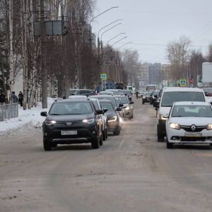 Заключен контракт на ремонт дороги по проспекту Ло...