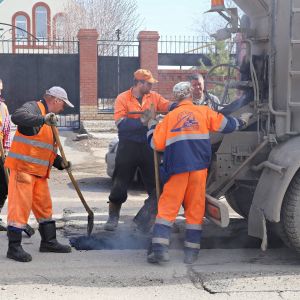 Неотложные меры для ликвидации ямочности: на дорогах Самары продолжается поддерживающий ремонт   Контроль за состоянием самар...