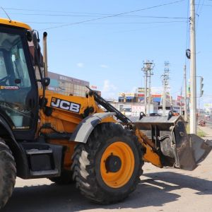 В Курске на улице Карла Маркса продолжается ремонт...