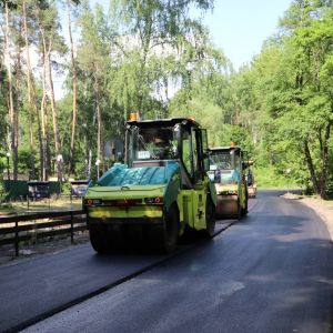 В областном центре ведется ремонт автомобильной до...