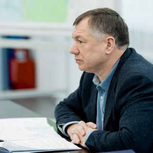 Провел совещание на площадке строительства трассы М-12 «Восток» в Татарстане. Провожу такое совещание уже не в первый раз,...