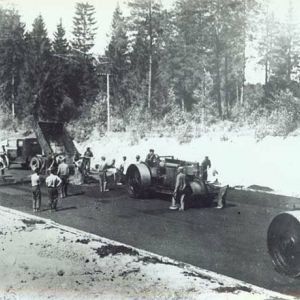 Одно из старейших направлений в России. Дорога, которая по проекту должна была стать первой в СССР с твердым асфальтовым покр...