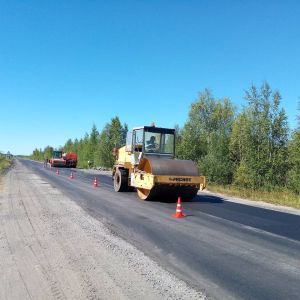 Дорогу до Вынгапуровского приведут в порядок  На дороге Ноябрьск-Вынгапуровский в норму приведут 7,350 км. Дорожники отремонт...